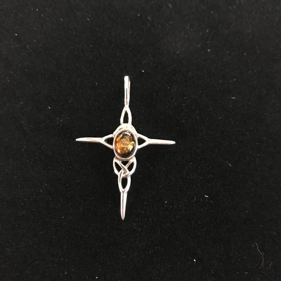 Silver cross pendant with amber - Picture 2 of 3